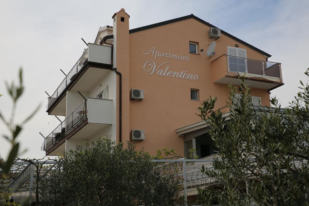Apartments Valentino Vodice Exteriér fotografie