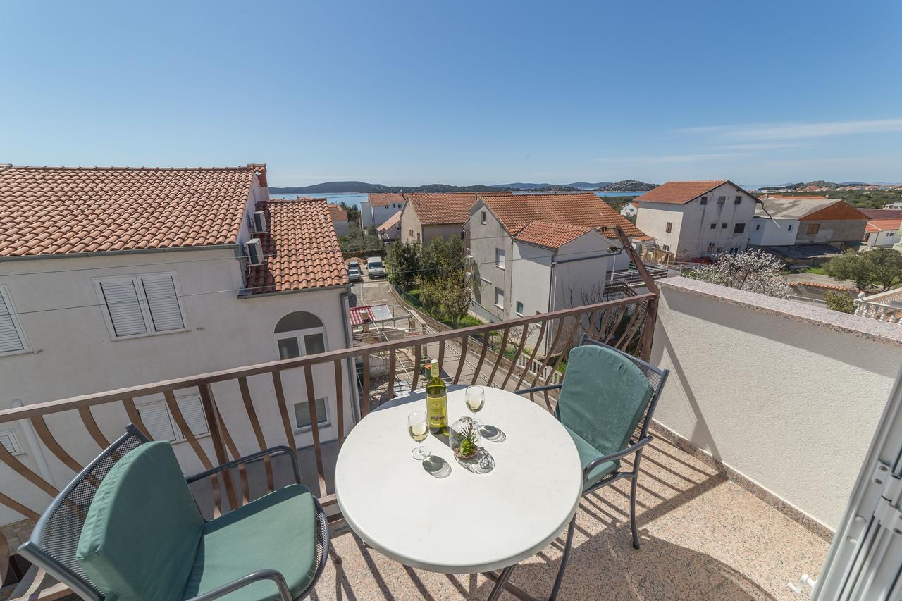 Apartments Valentino Vodice Exteriér fotografie
